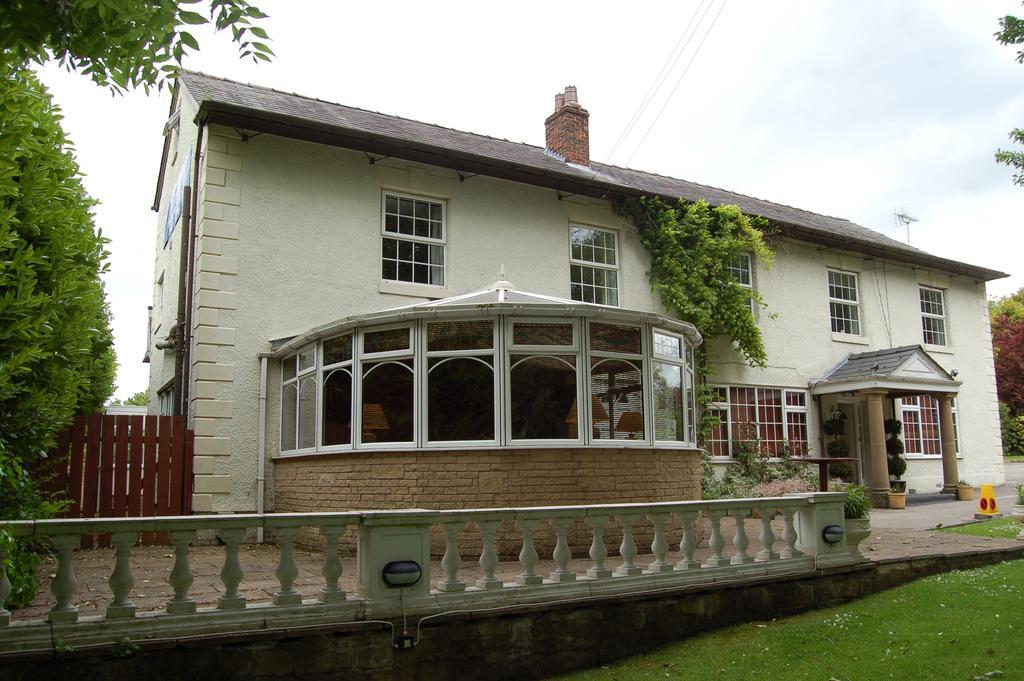 Brook House Hotel Walton-le-Dale Экстерьер фото